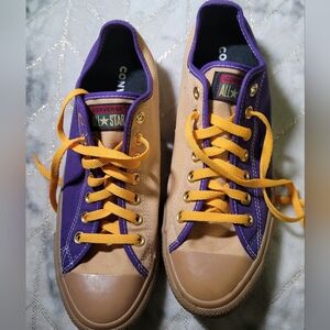 Converse Chuck Taylor Hightop Gold and purple Toe Shoe Unisex Men's 9.5 Women's